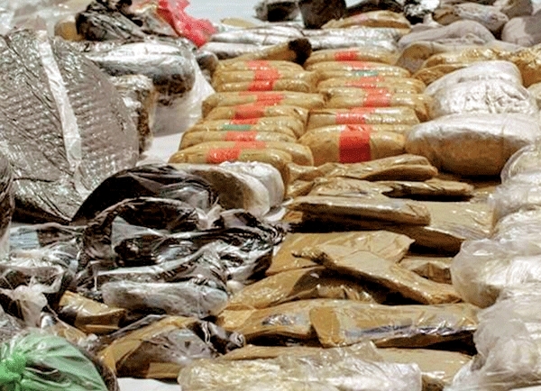 کشف 440 کیلو مواد مخدر در عملیات مشترک پلیس قزوین و هرمزگان