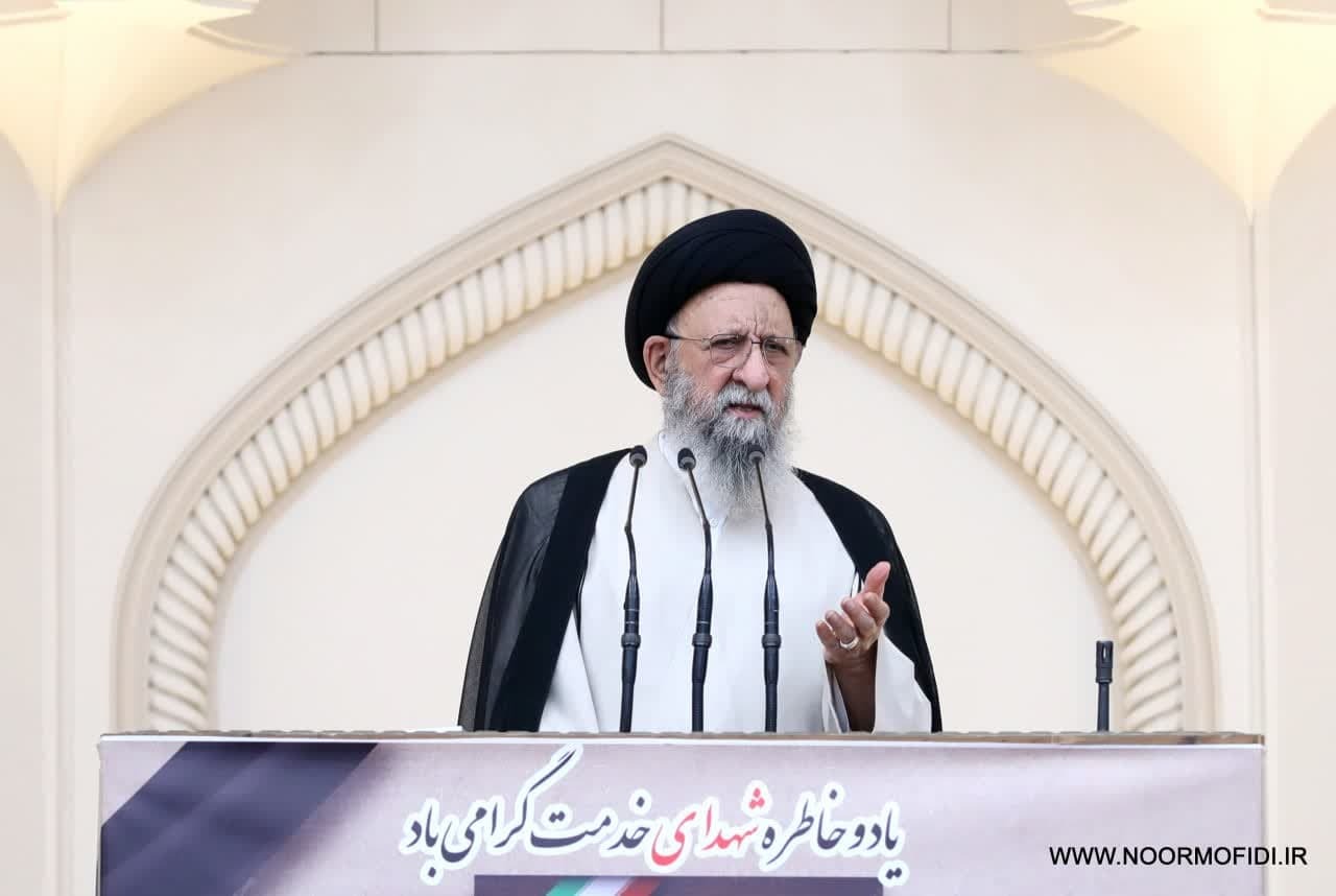 ایران هیچ&zwnj;گاه به دنبال جنگ یا تجاوز نبوده است/ پتروشیمی موجب رونق اقتصادی گلستان می&zwnj;شود