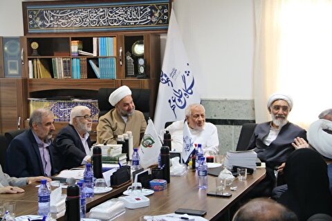 ایران به یک قدرت جهانی تبدیل شده است/ باید با زبان نسل نو سخن گفت