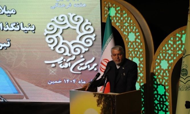 گفتمان امام، بر پایه&zwnj;هایی استوار است /که شناخت و بازفهمی آن&zwnj;ها برای آینده&zwnj;ی کشور ضروری است.