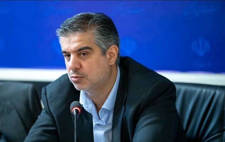 باید جایگزین&zwnj;های مناسب برای تأمین کالاهای مورد نیاز مردم طراحی و اجرا شود.